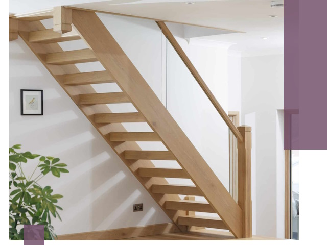 Изготовление деревянных лестниц под ключ в Рассказове для дома