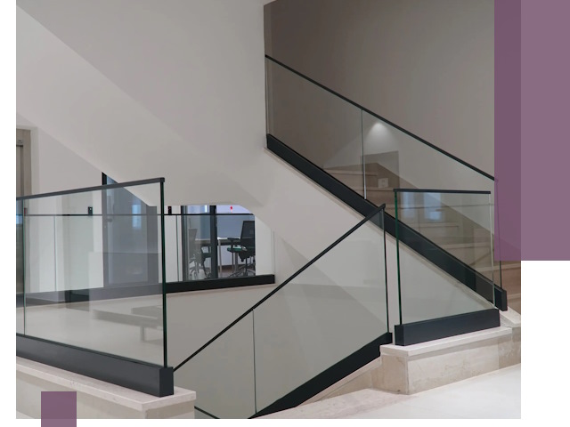 Стеклянные перила премиум-класса с установкой в Рассказове