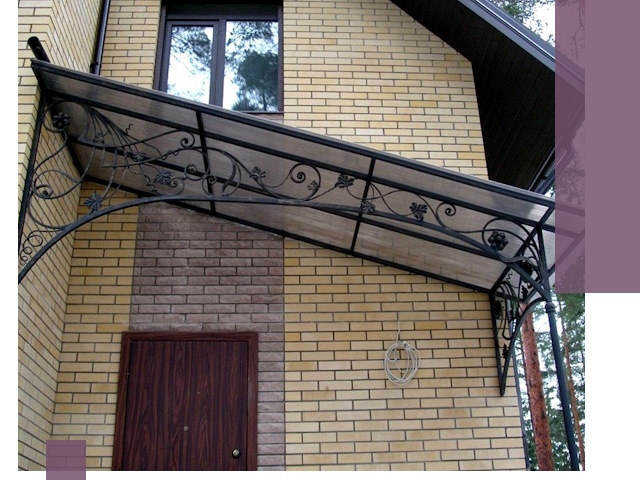 Односкатные козырьки из металла под ключ в Рассказове